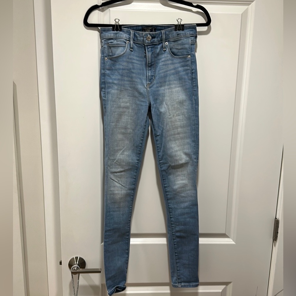 Light wash skinny jeans from Abercrombie